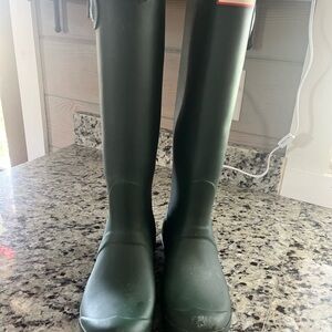Hunter Wellington Boots size 8 Hunter Green